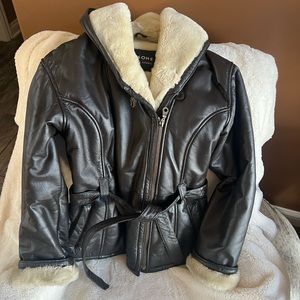 WILSONS LEATHER Genevieve Genuine Vintage Belted Leather Jacket